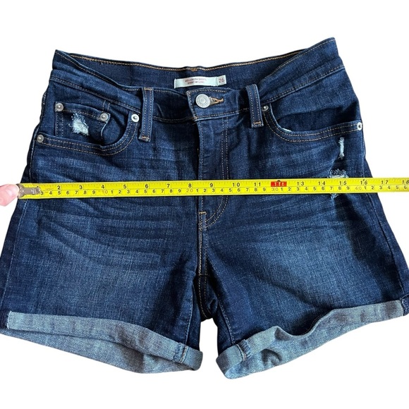 Levi’s 501 mid-length shorts dark wash distressed denim cuffed hem 3.5” inseam - Picture 6 of 9